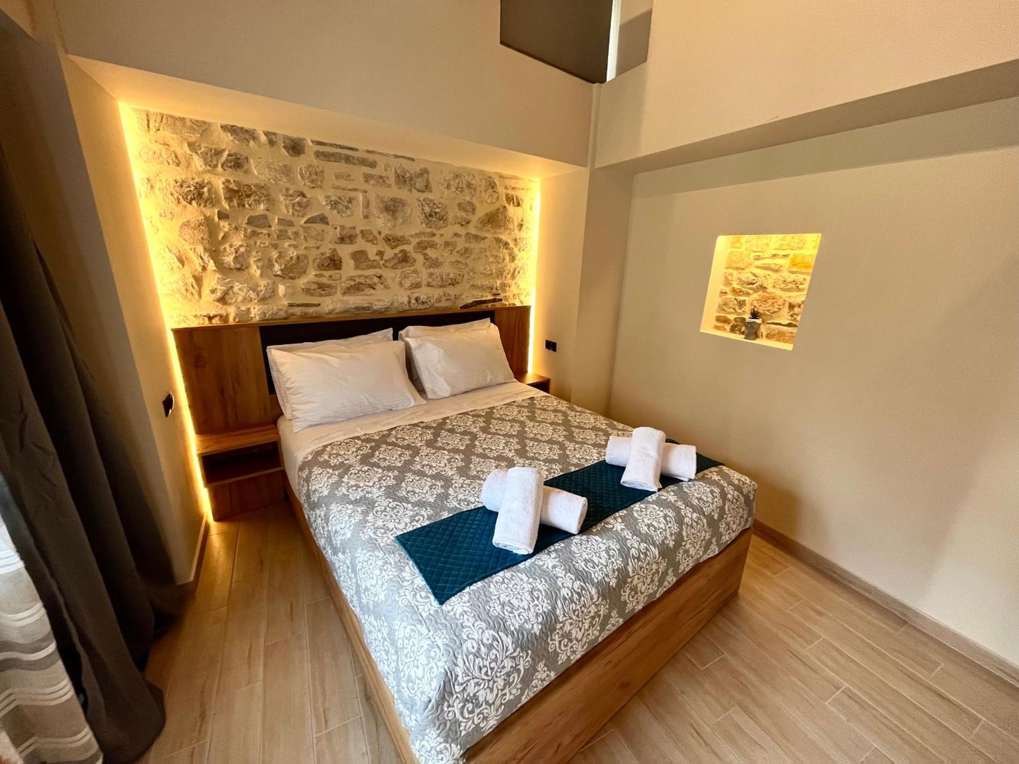 Agora Premium Apartment